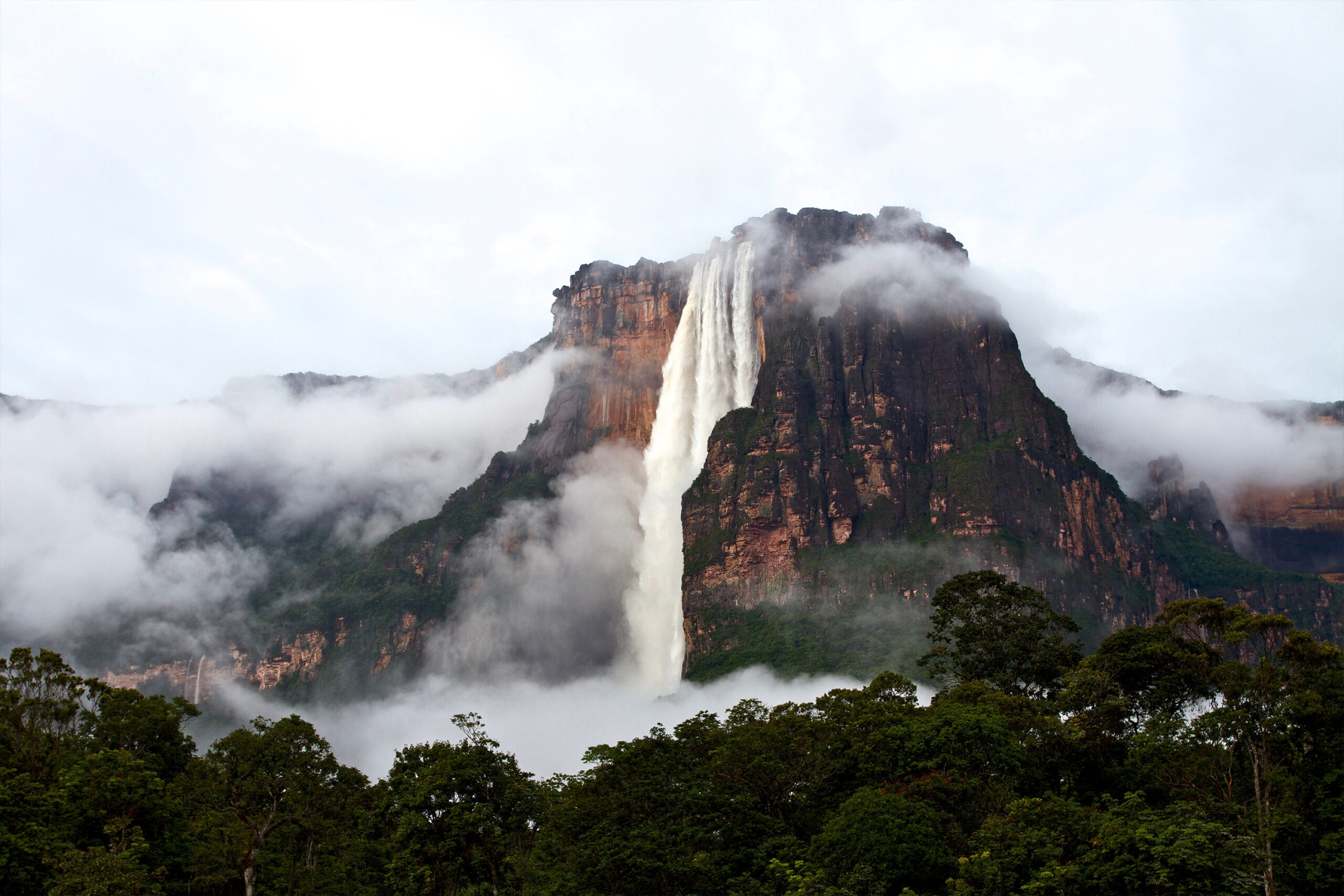 Rapeles Salto del Ángel